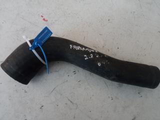 патрубок интеркулера Land Rover Freelander 2 поколение (2006 - 2010), 2.2 л., дизель