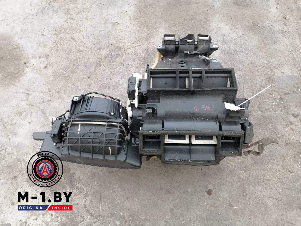 отопитель в сборе (печка) Renault Laguna 3 поколение (2007 - 2012), 271107284R - фото №1