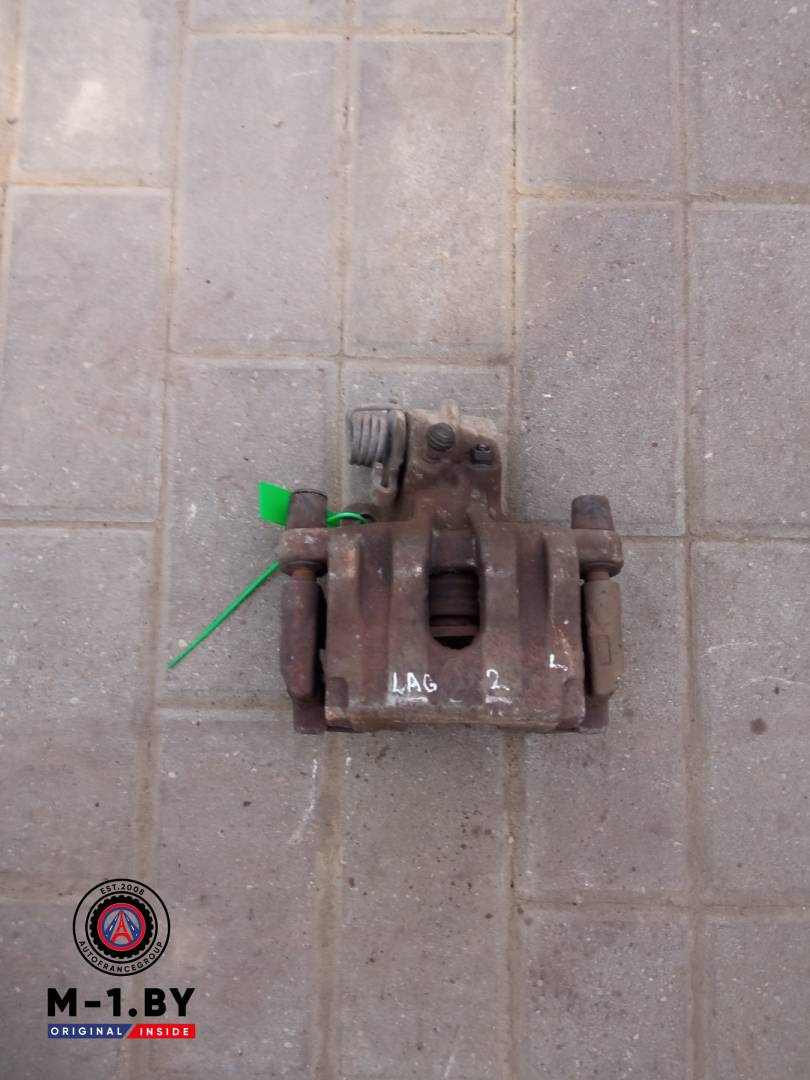 суппорт задний левый Renault Laguna 2 поколение (2001 - 2005) - фото №1