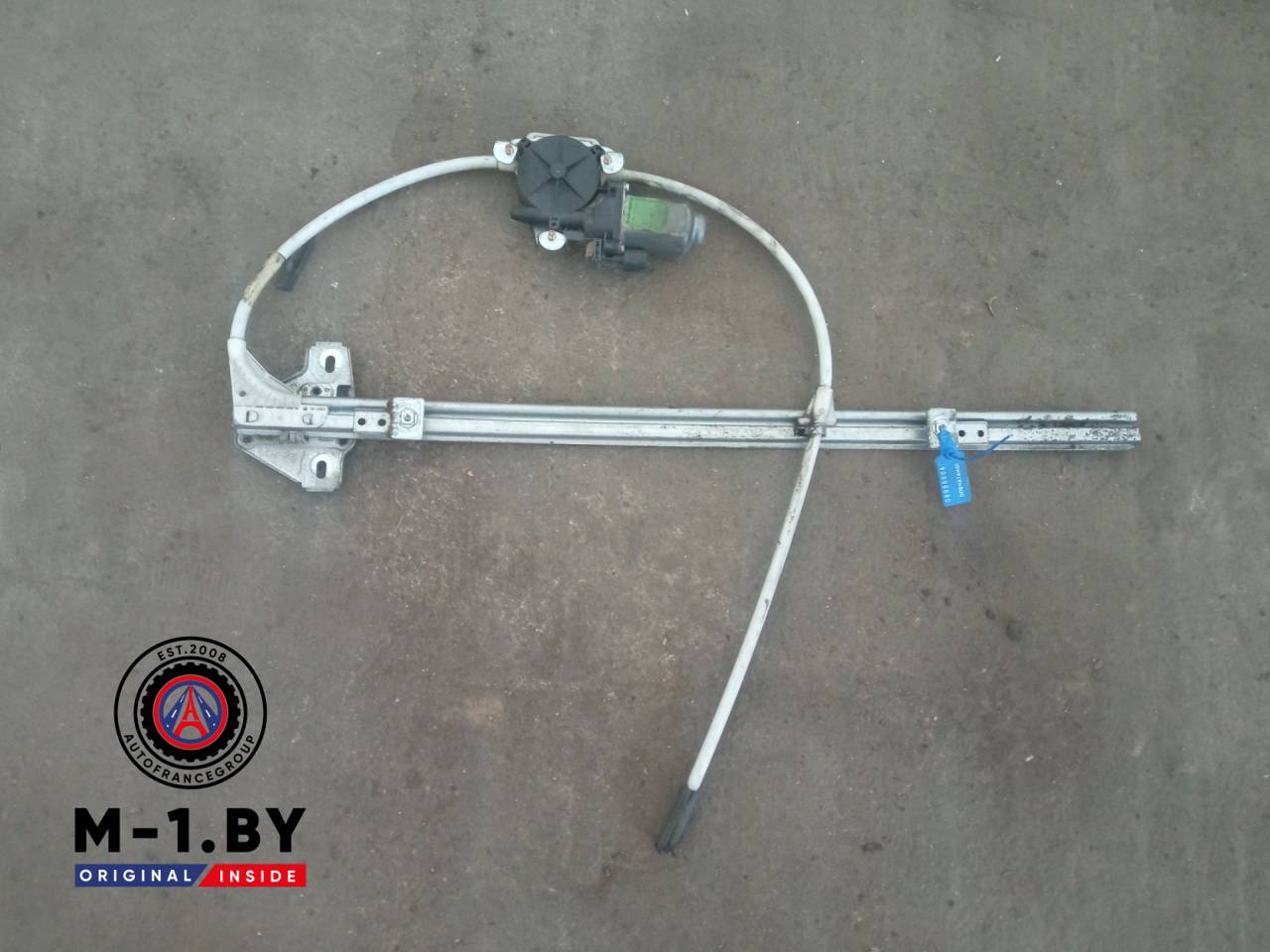 стеклоподъемник электрический передний правый Renault Master 2 поколение (1998 - 2003) - фото №1
