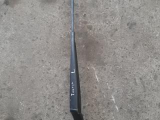 щеткодержатель (поводок стеклоочистителя, дворник) Volkswagen Touran 1 поколение [рестайлинг] (2006 - 2010)