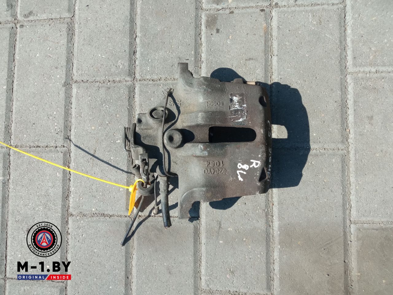 суппорт передний правый Citroen C5 1 поколение (2000 - 2004) - фото №1