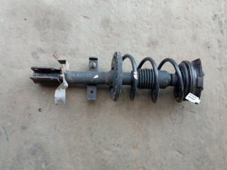 стойка передняя правая Renault Clio 3 поколение (2005 - 2009), 1.2 л., бензин