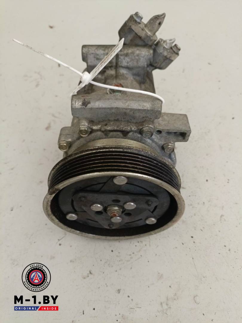 компрессор кондиционера Renault Clio 3 поколение (2005 - 2009), 1.5 л., дизель, 8200365787, 92600AZ74A - фото №1