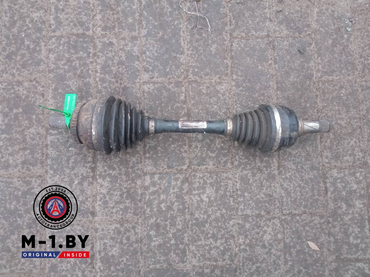 полуось передняя левая (приводной вал, ШРУС) Volvo V70 2 поколение (2000 - 2005) - фото №1