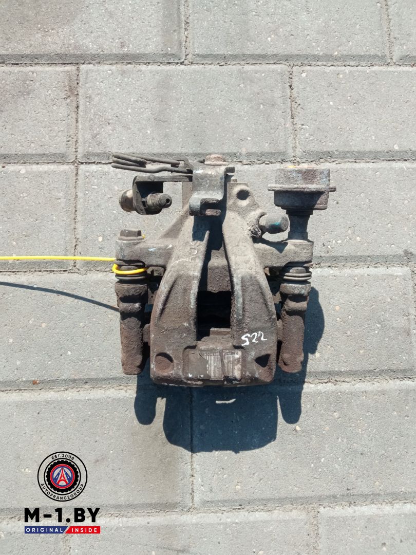 суппорт задний правый Peugeot 207 1 поколение (2006 - 2009) - фото №1