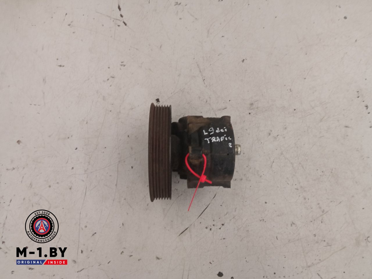 насос гидроусилителя руля Renault Trafic 2 поколение (2001 - 2006) - фото №1