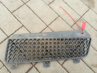 решетка радиатора Renault Master 2 поколение (1998 - 2003), 8200233752