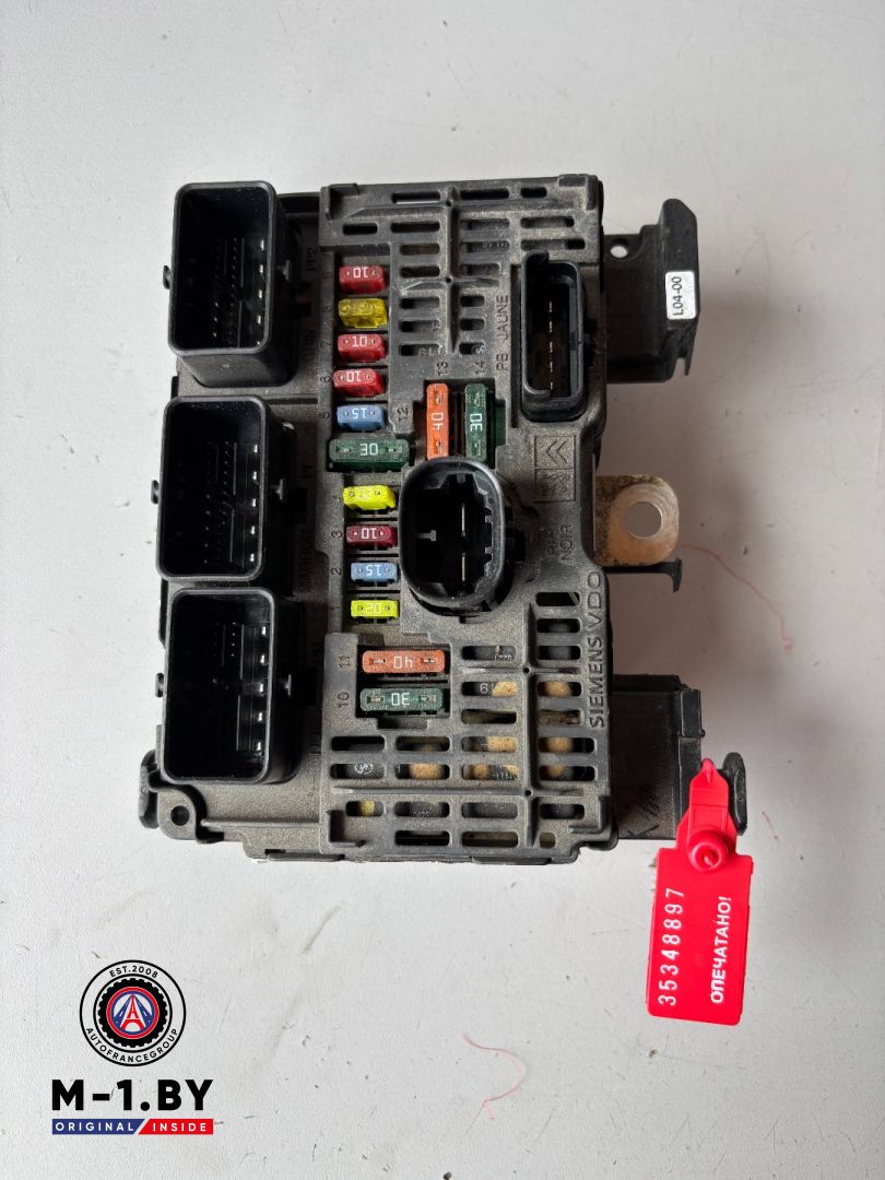 блок предохранителей Citroen C5 2 поколение (2008 - 2017), BSML04, 9656086380 - фото №1