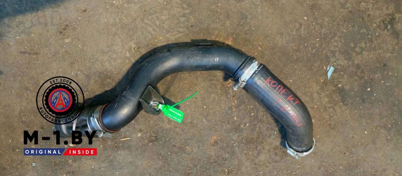 патрубок интеркулера Ford Transit Connect 1 поколение (2002 - 2009), 1.8 л., дизель, 700015BHZ3A - фото №1