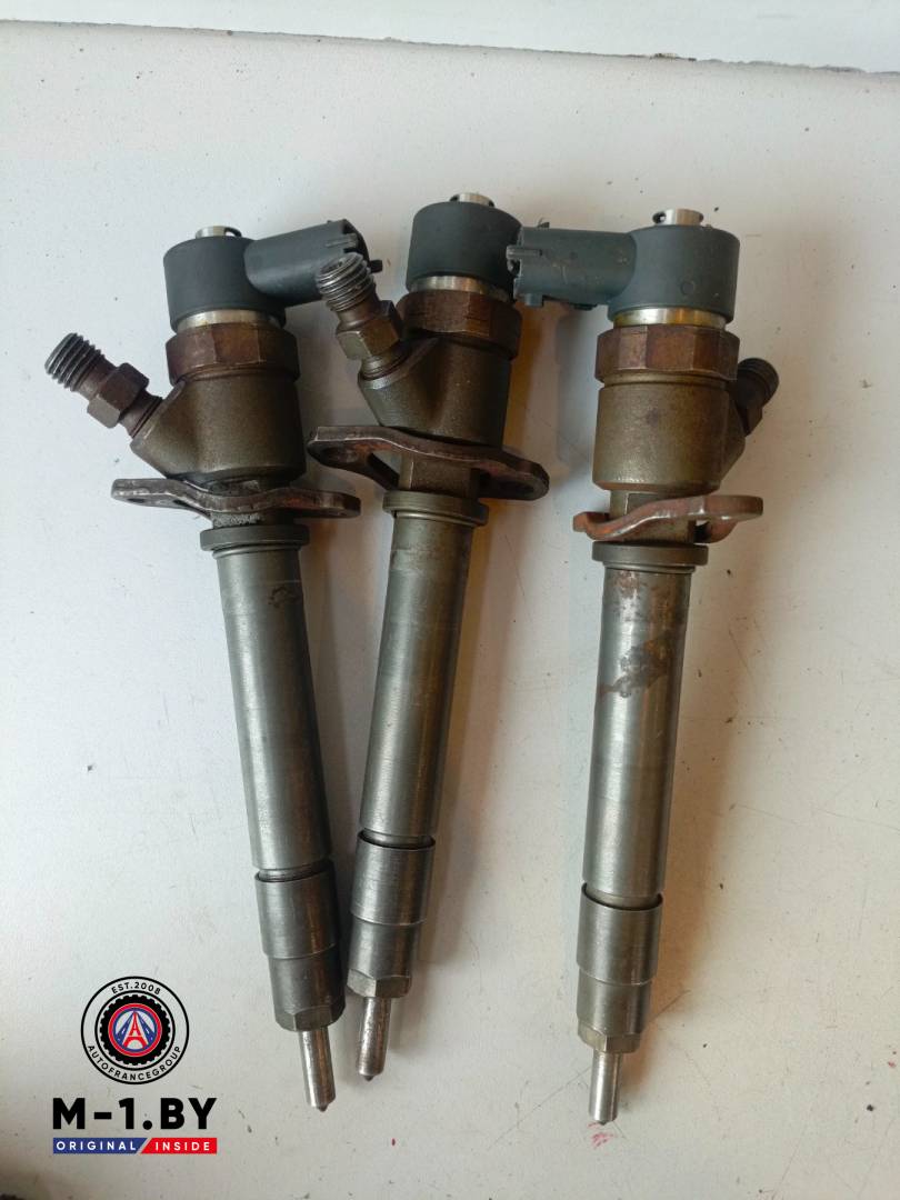 форсунка Volvo V70 2 поколение (2000 - 2005), 2.4 л., дизель, 0445110078 - фото №1