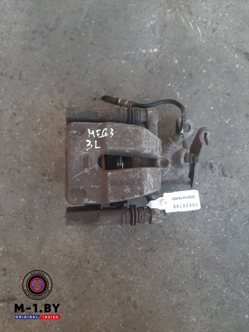 суппорт задний левый Renault Megane 3 поколение (2008 - 2014) - фото №1