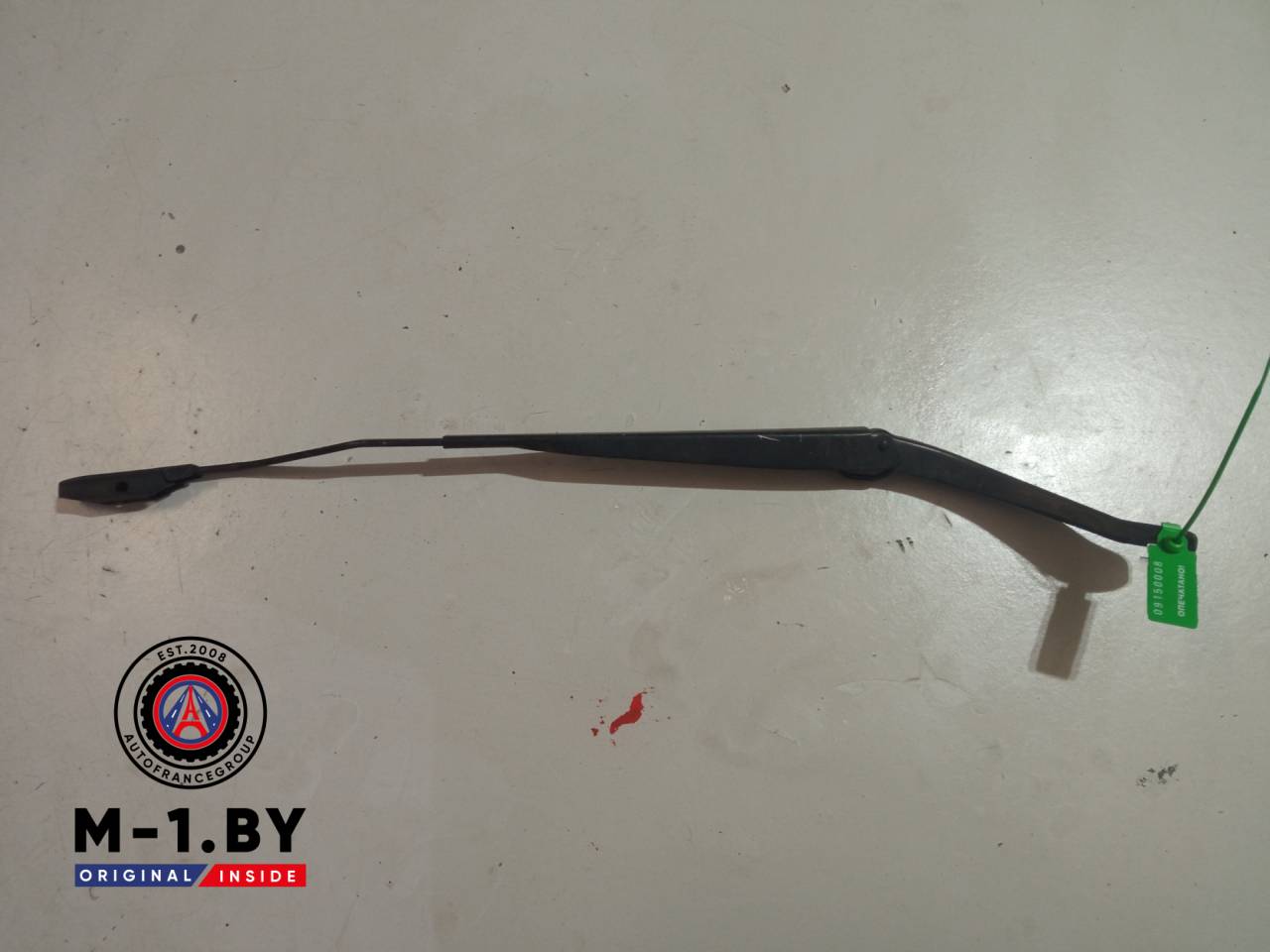 щеткодержатель (поводок стеклоочистителя, дворник) Renault Megane 2 поколение (2002 - 2006), 8200417218 - фото №1