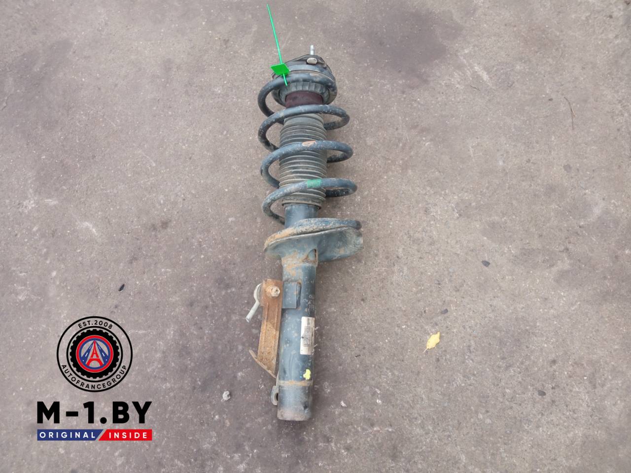 стойка передняя правая Ford Transit Connect 1 поколение (2002 - 2009) - фото №1