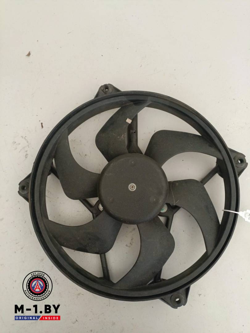 вентилятор радиатора Citroen C5 1 поколение (2000 - 2004) - фото №1