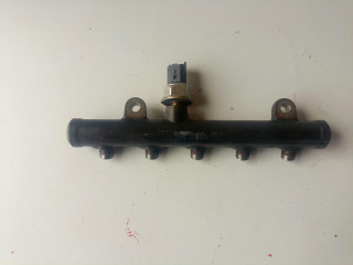 топливная рампа Citroen C5 1 поколение (2000 - 2004), 2.0 л., дизель, 9681649580, 9658227880