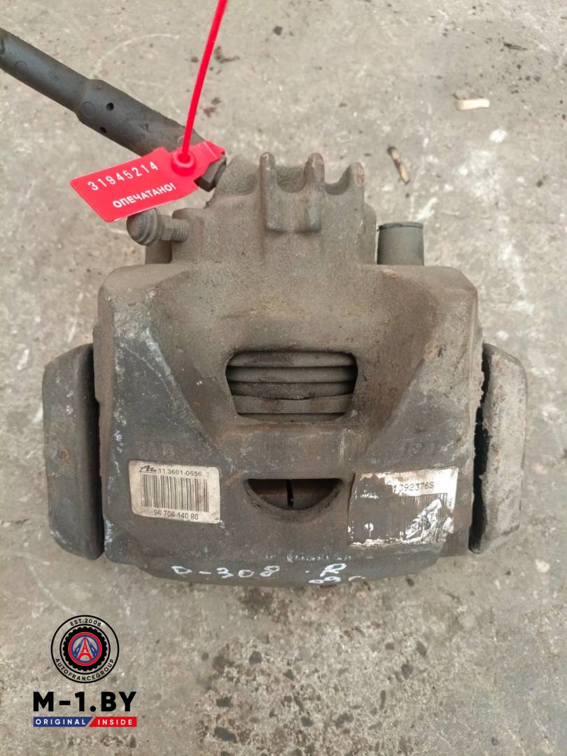 суппорт передний правый Citroen Berlingo 2 поколение (B9) (2008 - 2012), 1.6 л., дизель, 9670614080 - фото №1