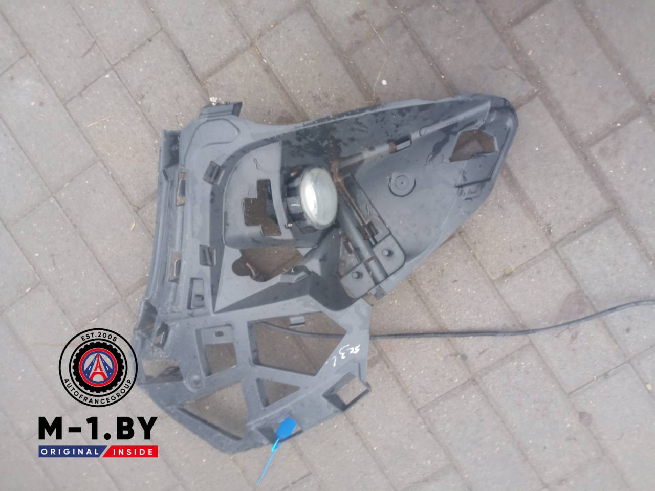 крепление бампера Renault Scenic 3 поколение (2009 - 2012) - фото №1