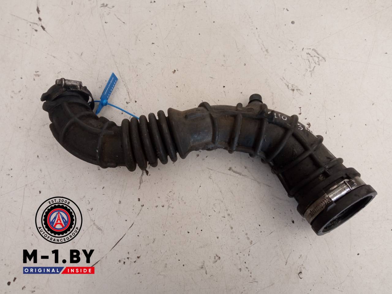 патрубок воздушного фильтра Renault Clio 3 поколение (2005 - 2009), 8200500383 - фото №1