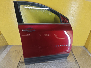 дверь передняя правая Chevrolet Equinox 3 поколение 2020, 1.5 л., бензин, АКПП, красный, внедорожник 5 дв., полный подключаемый привод