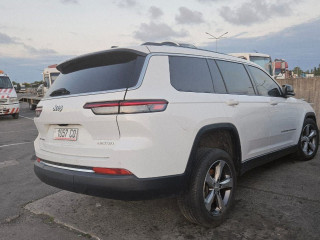 Jeep Grand Cherokee 5 поколение