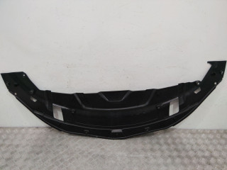 планка под капот BMW 7 серия G11/G12 2018, 3.0 л., дизель, 7384707