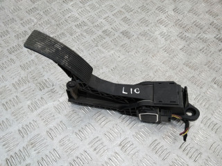 педаль Mercedes-Benz M-Класс W164 2007, 3.0 л., дизель, A1643000004