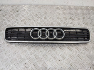 решетка радиатора Audi A4 B5 1998, 8D0853651J