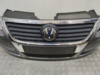 решетка радиатора Volkswagen Passat B6 2008