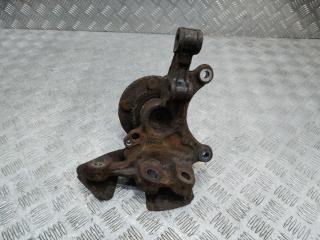 кулак поворотный правый Ford Mustang 6 поколение S550 2015, 5.0 л., бензин, МКПП, купе, FR3C8107A
