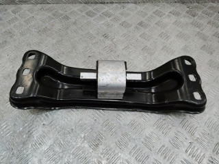 кронштейн КПП Mercedes-Benz C-Класс W205/S205/C205 2014, 2.2 л., дизель, A2052401802