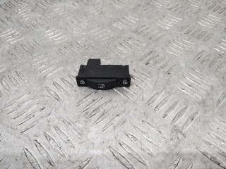 кнопка открытия багажника BMW 7 серия G11/G12 2018, 9253780