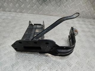 кронштейн переднего бампера Mercedes-Benz C-Класс W203/S203/CL203 2003