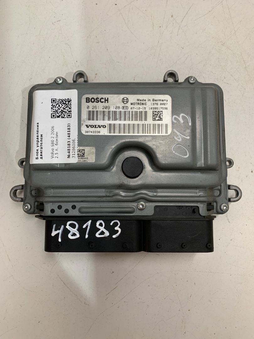 блок управления двигателем Volvo S80 2 поколение 2006, 2.5 л., бензин, 31286086, 0261209108 - фото №1