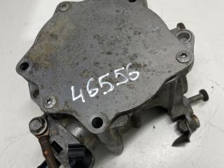 насос вакуумный Volkswagen Passat B6 2010, 2.0 л., бензин, 06J145100A