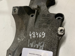 кронштейн генератора Volkswagen Passat B6 2009, 1.9 л., дизель, седан, 038903143AF