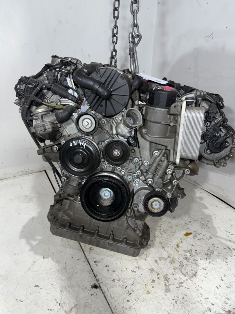 двигатель Mercedes-Benz S-Класс W221 2007, 5.5 л., M 273.961, бензин, M273960, M273971, M273968, M273961, 273961, M273963, 273963, 273971, M273966, M273967, M273961, M273962, M273965, 273965, 273960, 273968, 273967, 273966 - фото №1