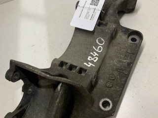 кронштейн генератора Volkswagen Touran 1 поколение [рестайлинг] 2008, 1.9 л., дизель, 045903143C