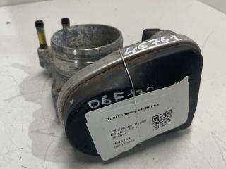 заслонка дроссельная Volkswagen Passat B6 2005, 2.0 л., бензин, 06F133062