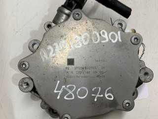 насос вакуумный Mercedes-Benz CLA-Класс C117 2016, 1.6 л., бензин, A2701800901