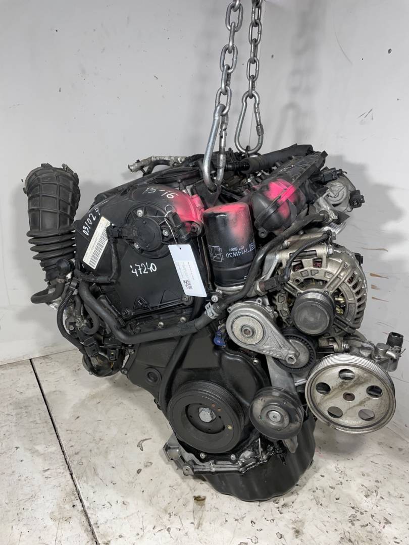 двигатель Audi A4 B8/8K 2009, 1.8 л., бензин, CDH - фото №1