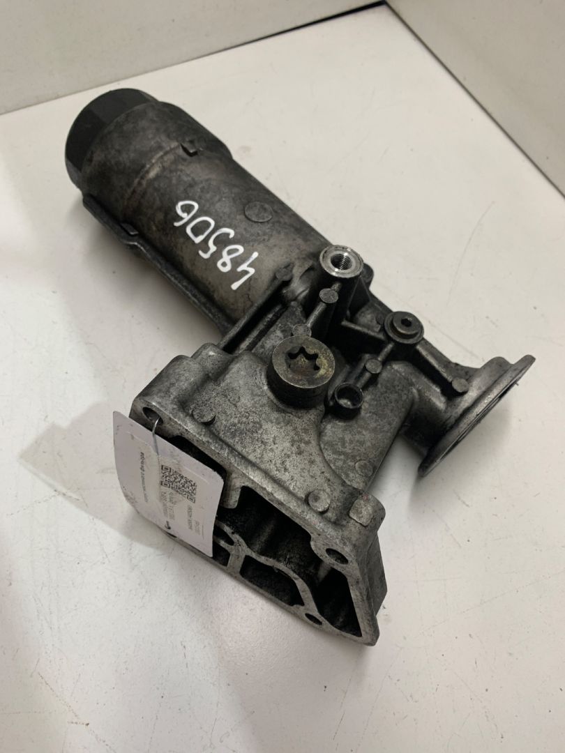 корпус масляного фильтра Volkswagen Golf 4 поколение 2001, 1.9 л., дизель, 038115466, 028117021H, 038115389C, 038115466, 038115389B, 038115387C, 038115387D, 038115387E, 038115387F, 038115387K, 038115389, 038115389D - фото №1