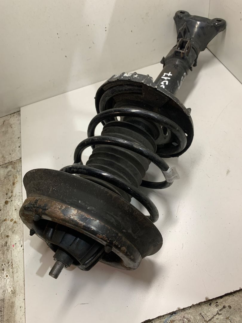 стойка передняя Mercedes-Benz C-Класс W203/S203/CL203 2002, 2.2 л., OM 646.962, дизель, A203 - фото №1