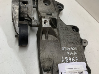 кронштейн генератора Volkswagen Passat B6 2008, 2.0 л., дизель, седан, 03G903143A