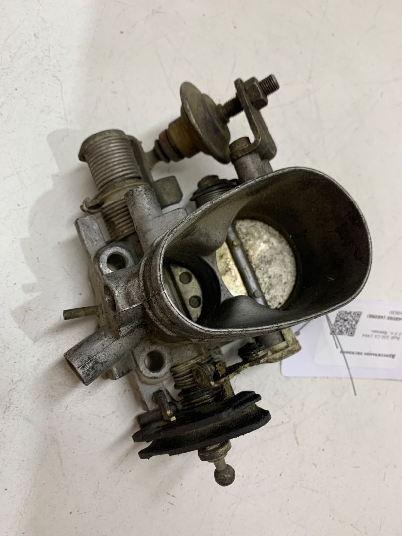 заслонка дроссельная Audi 100 4A/C4 1994, 2.3 л., бензин, 054063D - фото №1