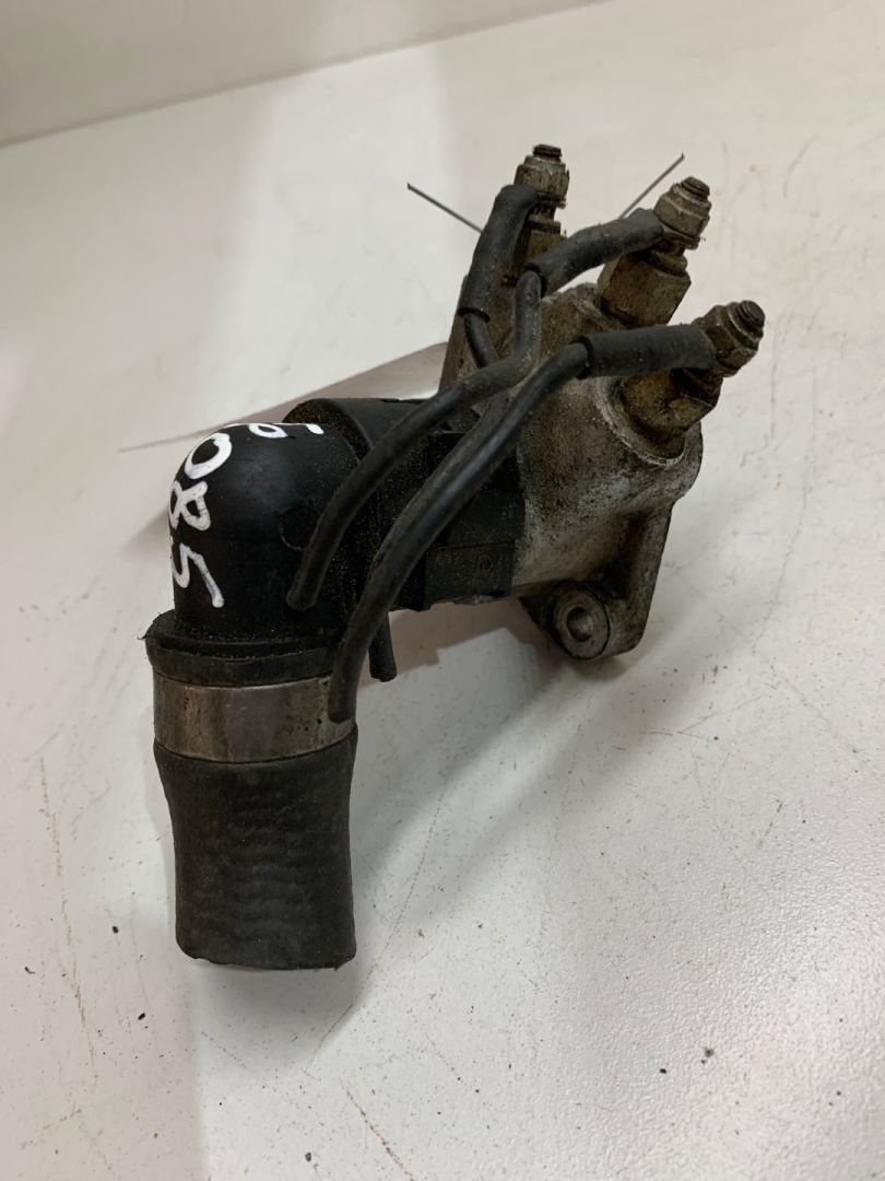 подогреватель охлаждающей жидкости Volkswagen Passat B5 1999, 1.9 л., дизель, AFN, 028121145J - фото №1
