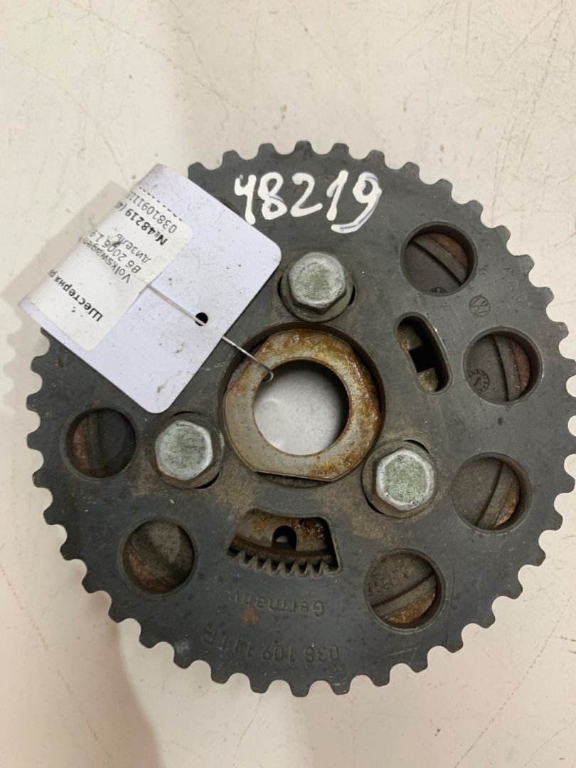 шкив распредвала Volkswagen Passat B6 2006, 1.9 л., дизель, 038109111E, 038109239 - фото №1