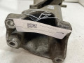 подушка крепления КПП Audi A6 4A/C4 1997, 4A0399113J - фото №2