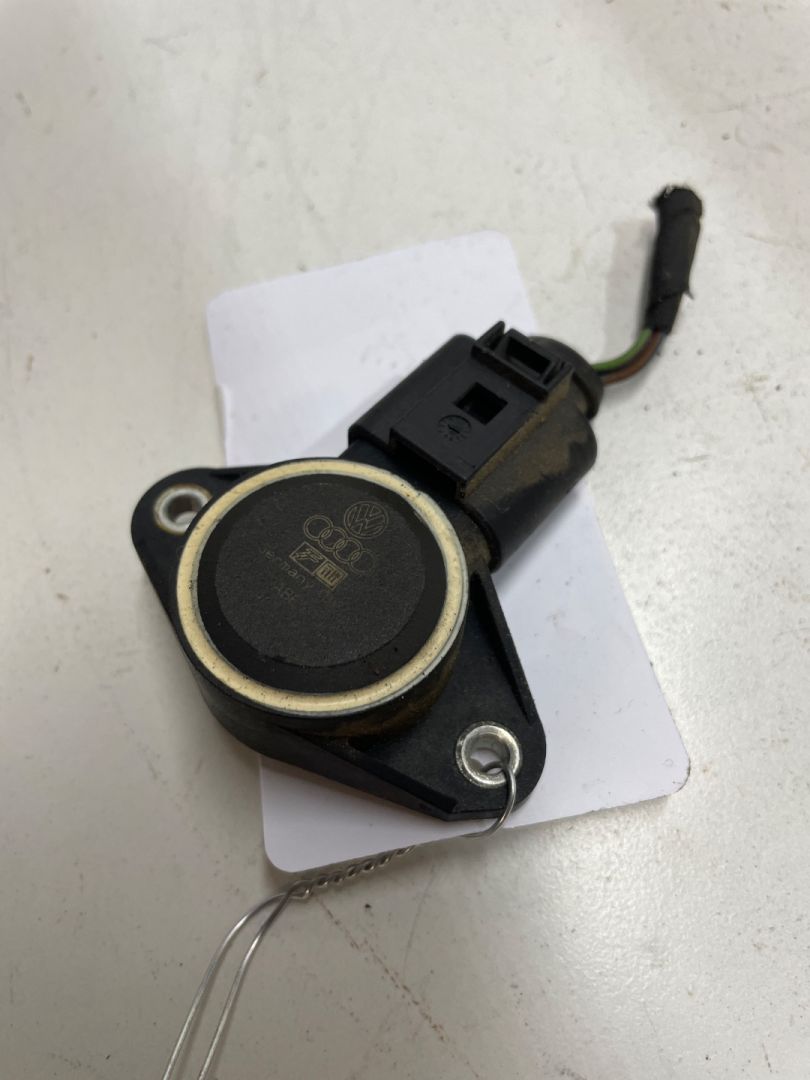 датчик положения дроссельной заслонки Volkswagen Passat B6 2007, 1.4 л., бензин, 03C906051H, 03C907386B, GK00286 - фото №1
