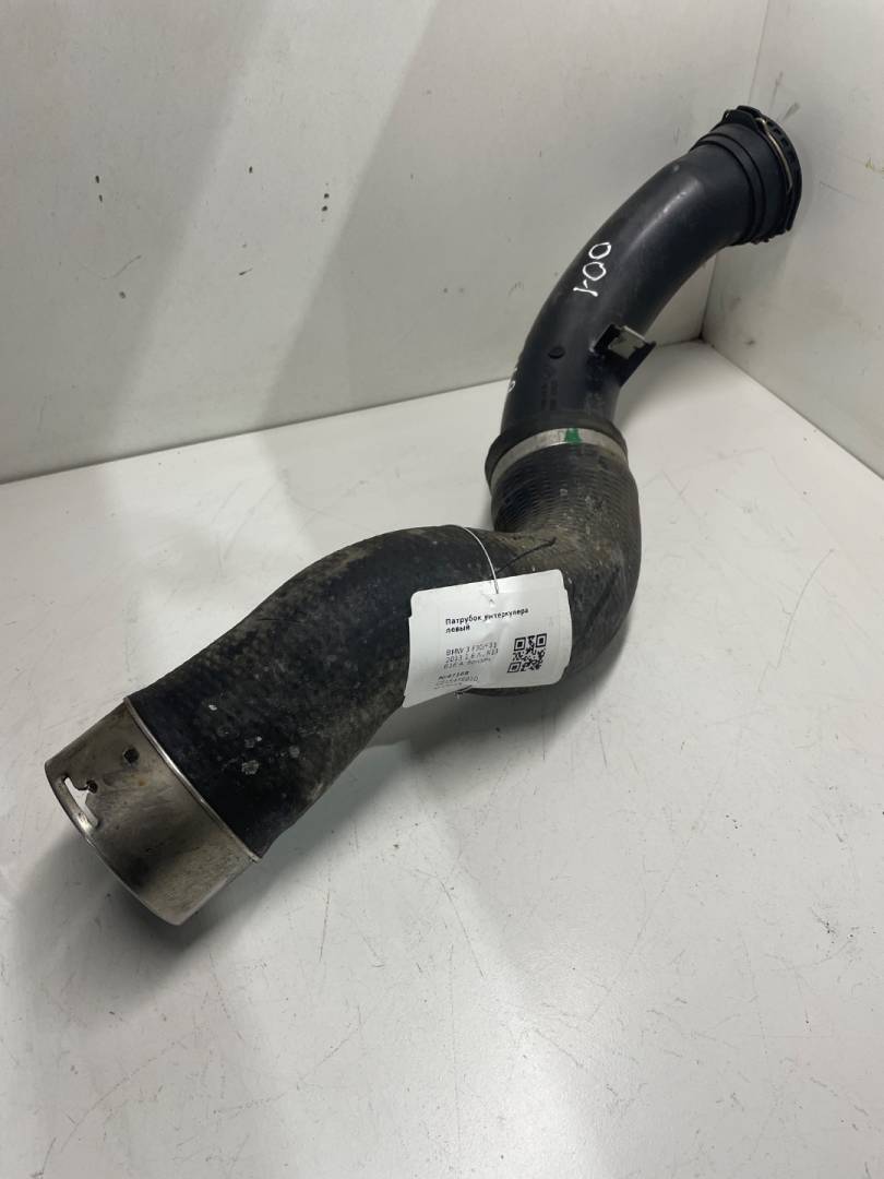 патрубок интеркулера BMW 3 серия F30/F31/F34 2013, 1.6 л., бензин, CZ15476810, 7597587, 759758704 - фото №1